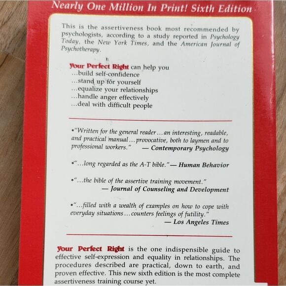 🔺️NWOT Your Perfect Right, A Guide to Assertive Living Paperback Book - Picture 3 of 4